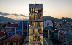 Khách Sạn Delight